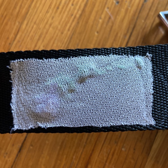 NWOT ONE OF A KIND hand-Embroidered belt bag - Picture 4 of 6